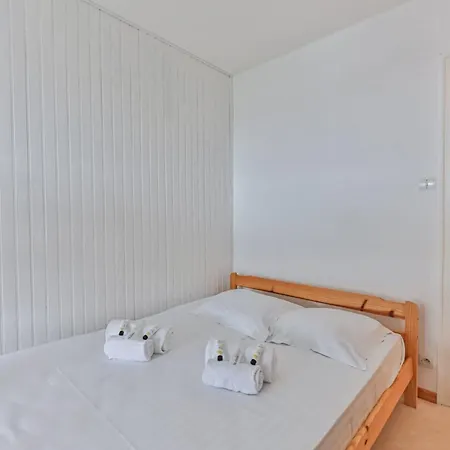 L'albatros - 50m - Parking Apartment